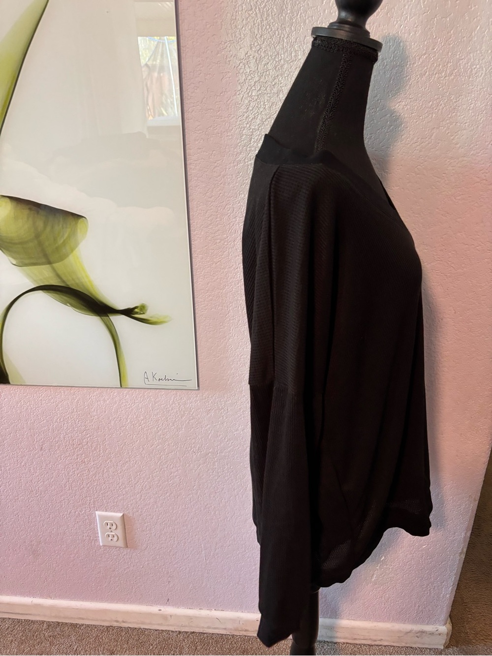 New shirt size medium - Picture 2 of 6